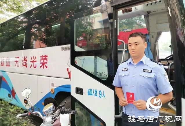 市中心血站血庫告急 300多名保安輔警擼起袖子“為愛接力”