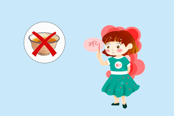 發(fā)燒時(shí)為什么不宜喝濃茶？