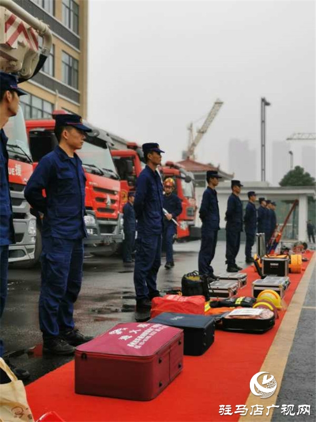 電視臺星主播走進示范區(qū)消防大隊零距離學(xué)習(xí)消防安全知識