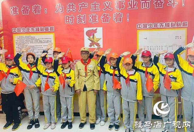  傳承和發(fā)揚偉大的抗美援朝精神 做新時代好少年  &mdash;&mdash;聽中國人民志愿軍老戰(zhàn)士&ldquo;李榮四爺爺&rdquo;講抗美援朝的故事