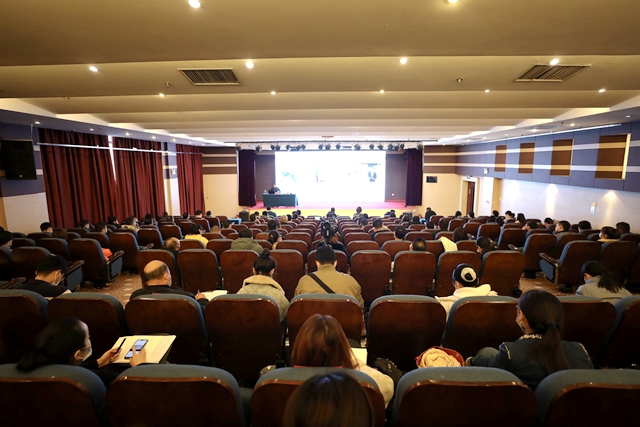 駐馬店市召開2020年12345政府服務(wù)熱線工作培訓(xùn)會