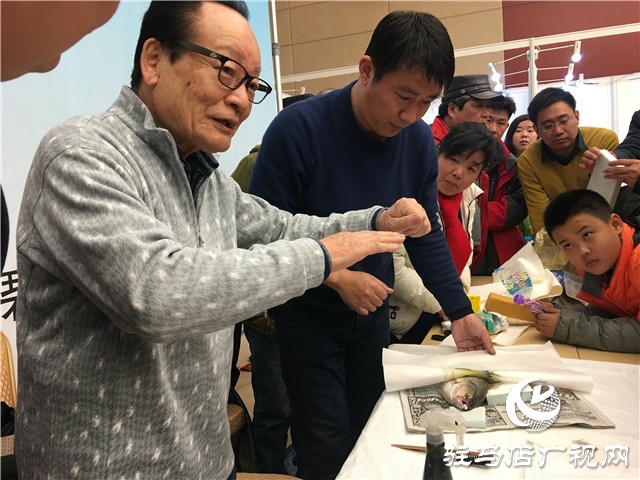 非遺文化:讓魚(yú)兒“活”在紙上——谷冰魚(yú)拓