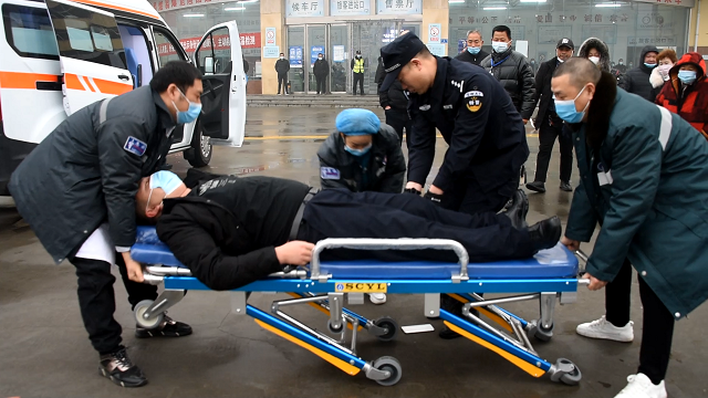 平輿縣公安局特巡警大隊開展反恐處突實(shí)戰(zhàn)演練