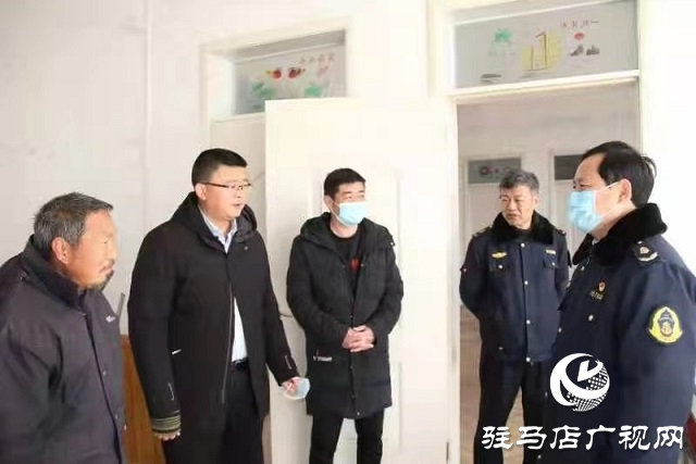 駐馬店交通運(yùn)輸綜合行政執(zhí)法支隊(duì)開展“迎新春、獻(xiàn)愛心”慰問活動(dòng)