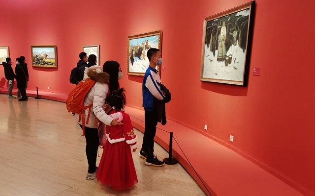 過新年，中國美術(shù)館為觀眾送“?！? width=