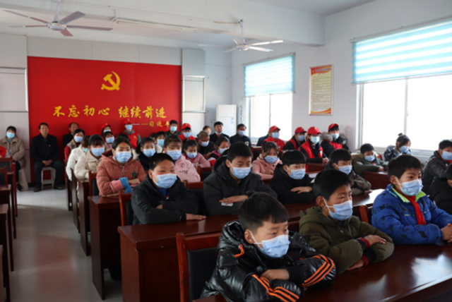 “匯青春 踐文明”志愿宣講活動走進確山縣三里河街道老臧莊社區(qū)