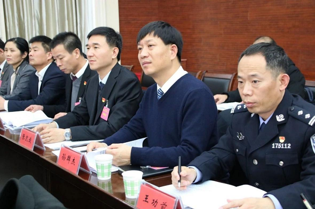 駐馬店:搭建平臺 充分保障特約監(jiān)察員履職