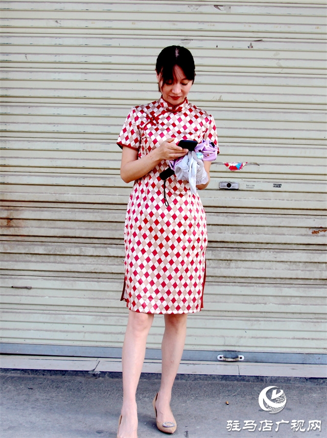 駐馬店高考首日，現(xiàn)場直擊！（組圖）