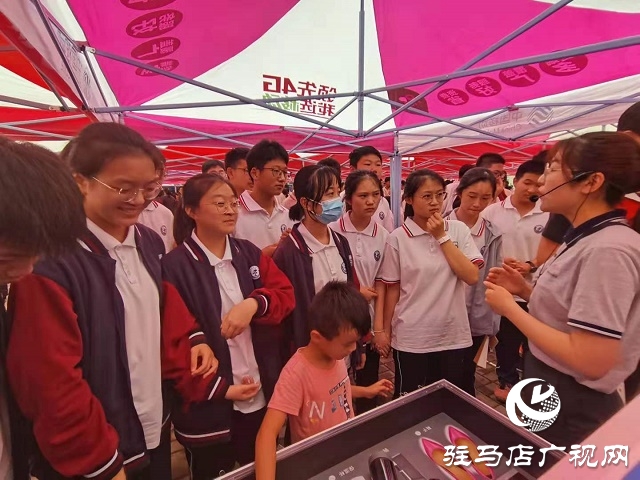 &ldquo;網(wǎng)絡(luò)安全科技館&rdquo;走進(jìn)駐馬店市高級中學(xué)