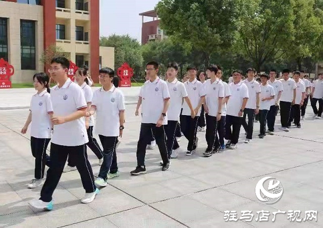 &ldquo;網(wǎng)絡(luò)安全科技館&rdquo;走進(jìn)駐馬店市高級中學(xué)