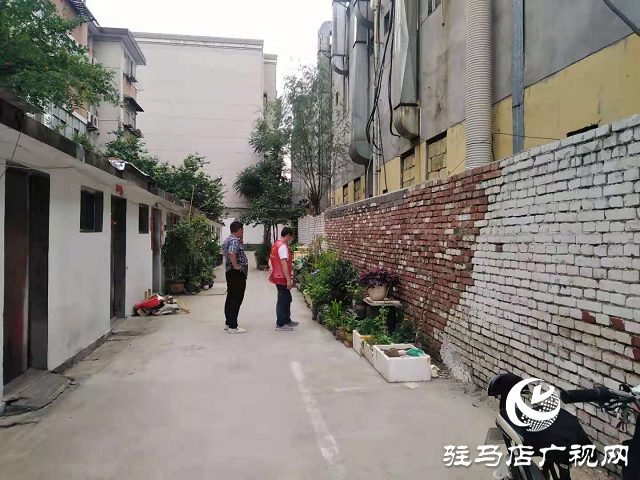 便民服務(wù)熱線工作人員積極協(xié)調(diào) 困擾小區(qū)居民生活難題得解決