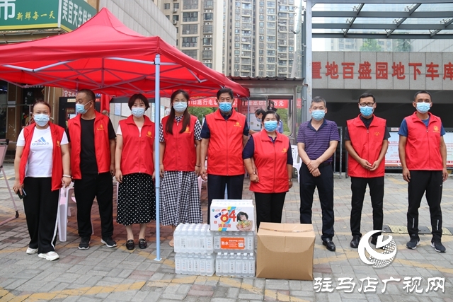駐馬店:七旬夫婦抗疫情獻愛心傳遞正能量