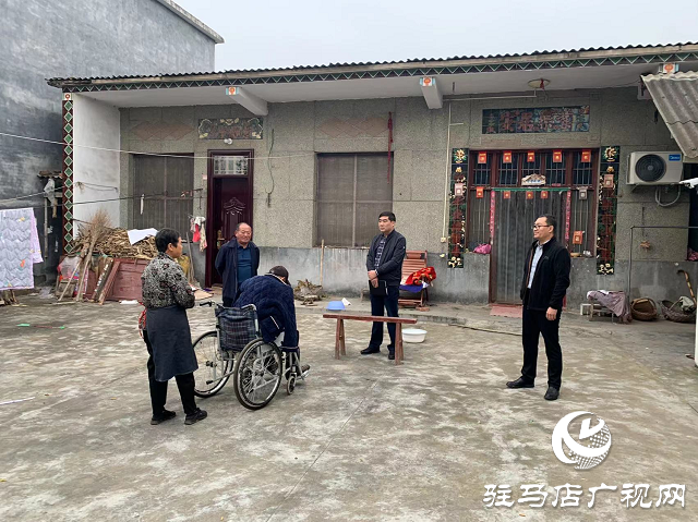 平輿縣玉皇廟鄉(xiāng)開(kāi)展走訪(fǎng)慰問(wèn)邊緣戶(hù)活動(dòng)