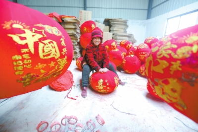 周口小伙的“年味兒”套裝讓百余村民談笑間一年增收百余萬(wàn)