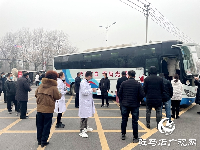 經(jīng)濟(jì)開發(fā)區(qū)組織區(qū)直單位干部職工開展無償獻(xiàn)血活動(dòng)