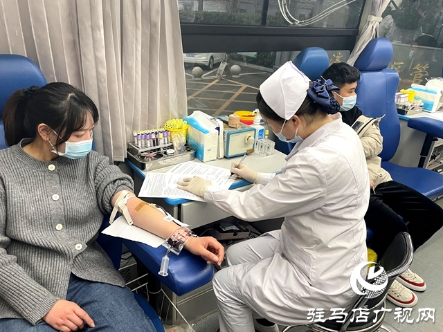 經(jīng)濟(jì)開發(fā)區(qū)組織區(qū)直單位干部職工開展無償獻(xiàn)血活動(dòng)