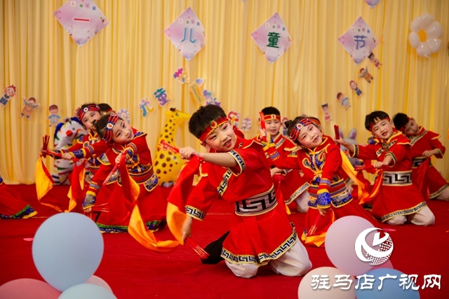 駐馬店偉才幼兒園舉行慶&ldquo;六一&rdquo;文藝匯演