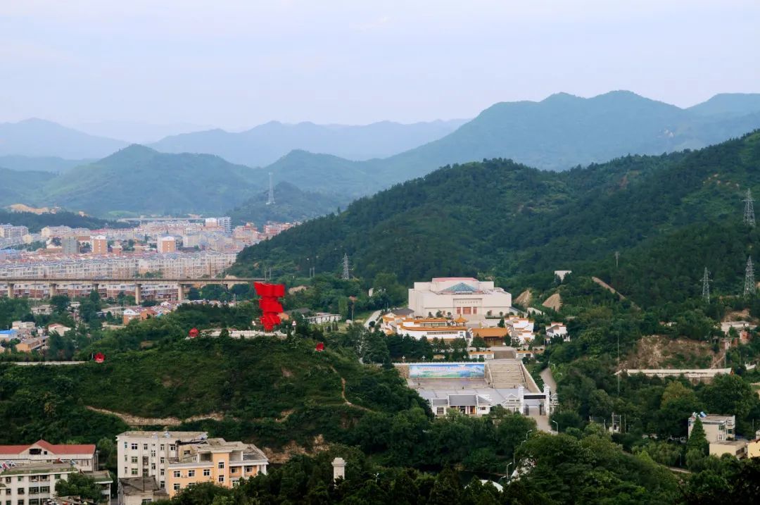 金榜題名·豫坡醬意濃香紅色教育研學(xué)之旅啟動(dòng)！報(bào)名開始了…