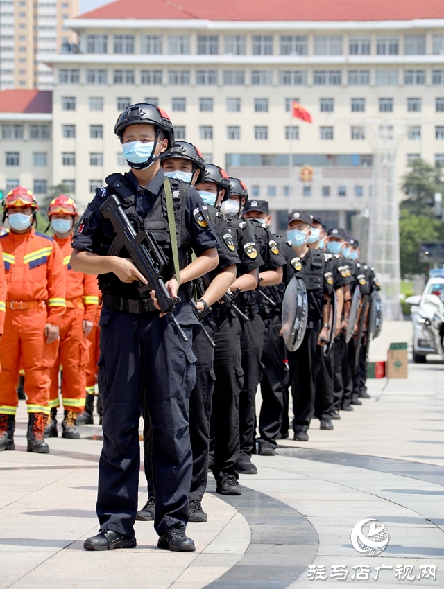 聞令而動！盡銳出戰(zhàn)！駐馬店公安全面啟動夏夜治安巡查宣防集中統(tǒng)一行動