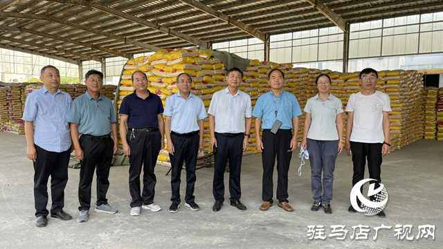 服務(wù)基層，讓利于農(nóng)！鋤禾肥業(yè)攜手駐研種業(yè)感恩行圓滿成功