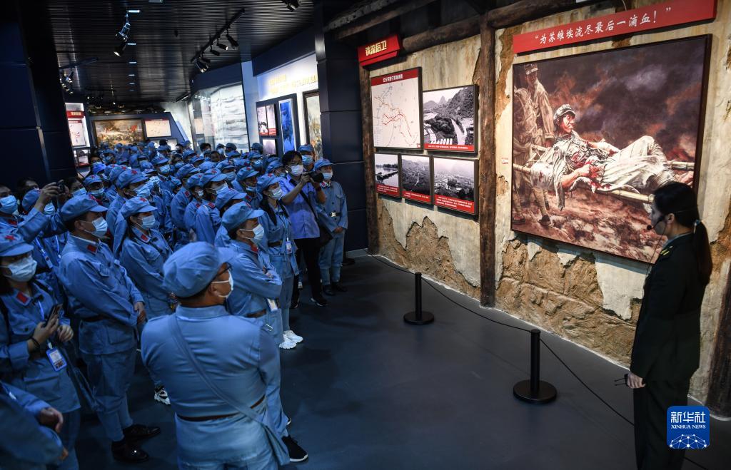 領航中國丨堅定文化自信，為新時代新征程凝心聚力&mdash;&mdash;黨的十八大以來我國文化建設述評