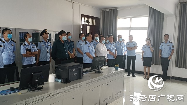 正陽(yáng)縣召開(kāi)全市公路超限檢測(cè)站綜合執(zhí)法轉(zhuǎn)型現(xiàn)場(chǎng)會(huì)