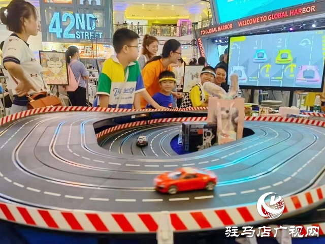 用&ldquo;意念&rdquo;飆車的&ldquo;腦控賽車&rdquo;亮相駐馬店 等你來挑戰(zhàn)