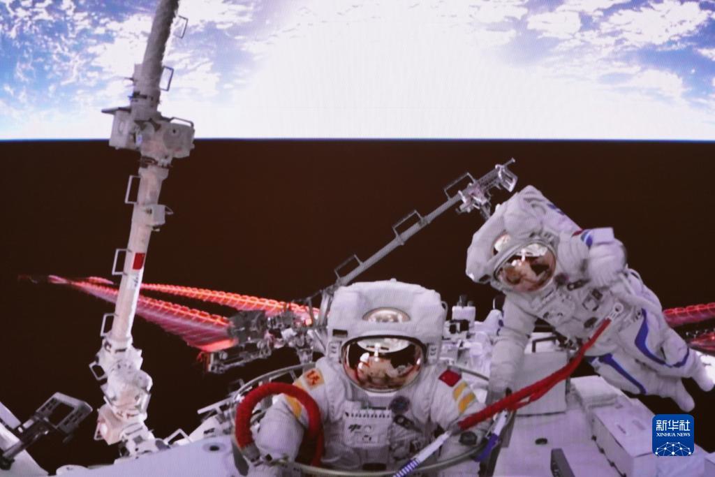 新時代中國調研行·非凡十年奮力贏得發(fā)展新優(yōu)勢——從重大工程建設看中國特色社會主義制度優(yōu)勢