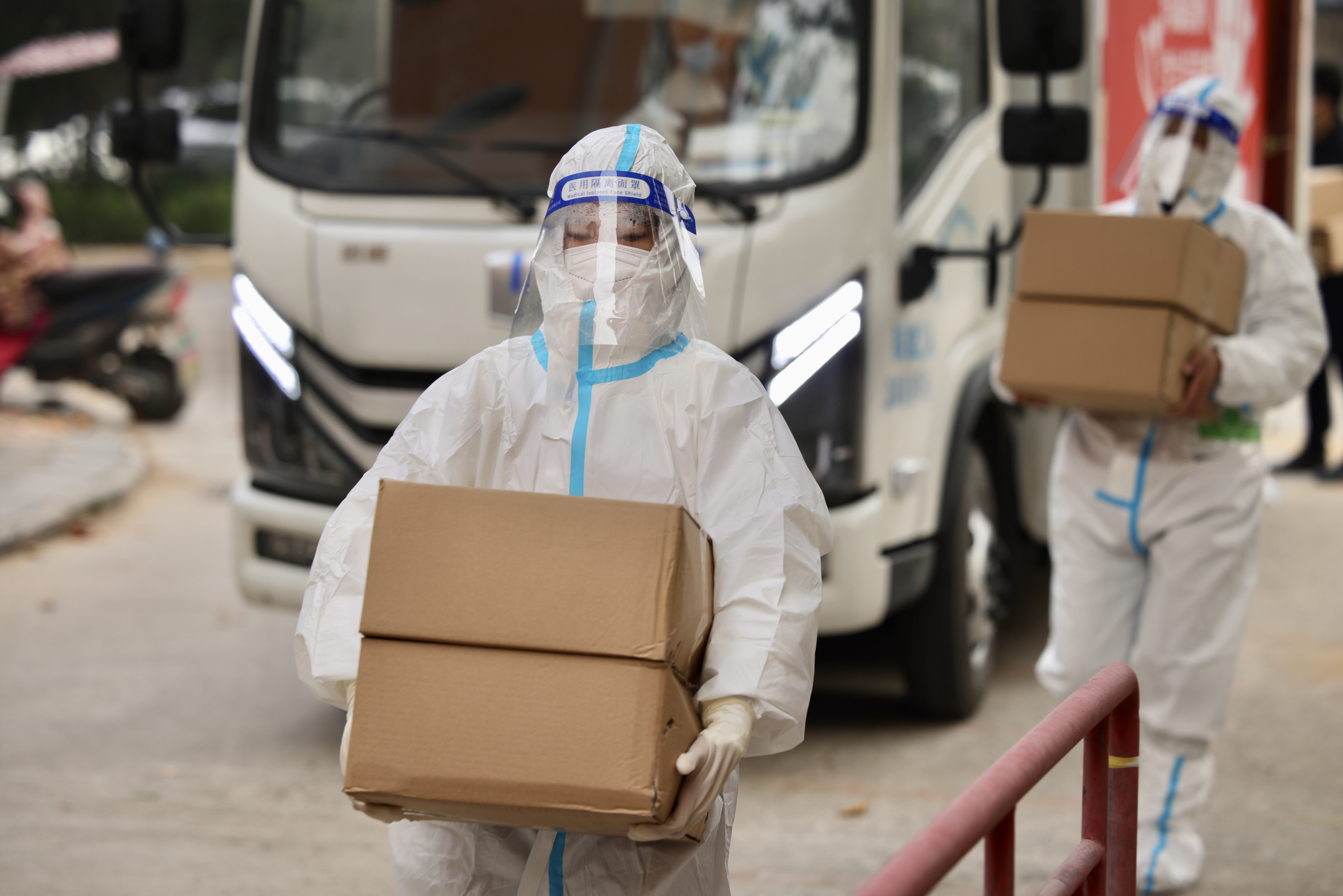 【直擊富士康一線】員工公寓的清晨，從一碗熱粥開始