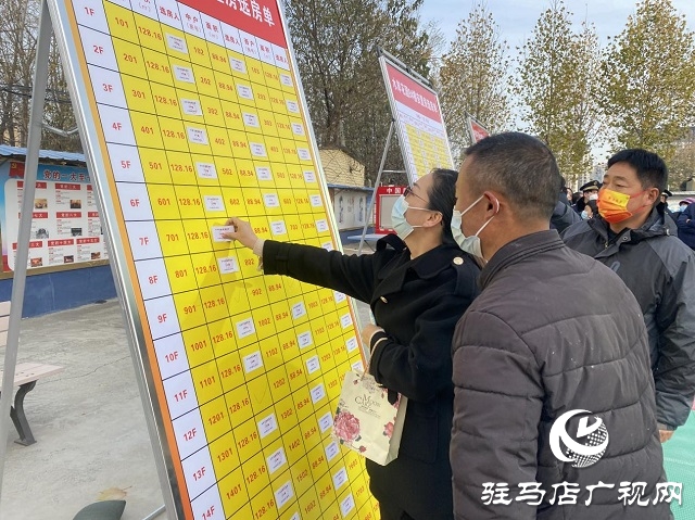 駐馬店經(jīng)濟開發(fā)區(qū)翟莊社區(qū)：安置區(qū)居民喜領新房