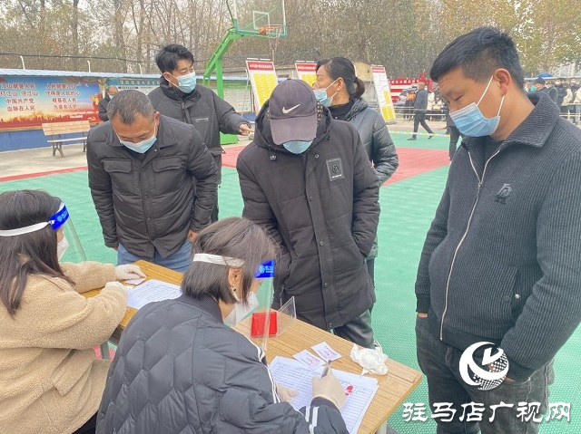 駐馬店經(jīng)濟開發(fā)區(qū)翟莊社區(qū)：安置區(qū)居民喜領新房