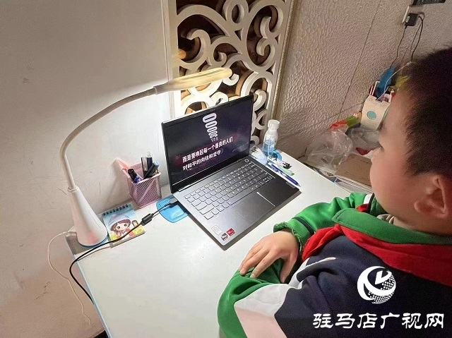 駐馬店市第二小學(xué)開展&rdquo;勿忘國恥 珍愛和平&ldquo;2022年&ldquo;國家公祭日&rdquo;主題教育活動