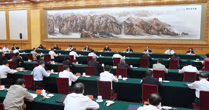 學(xué)習(xí)語(yǔ)|深入開(kāi)展健康中國(guó)行動(dòng)和愛(ài)國(guó)衛(wèi)生運(yùn)動(dòng)