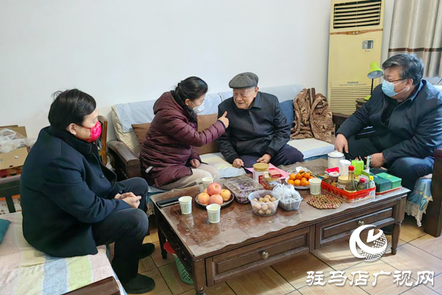 駐馬店市民政局走訪慰問離退休老黨員、生活困難黨員