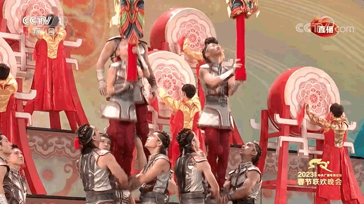 全網(wǎng)刷屏！兔年春晚這10個(gè)瞬間，絕美！