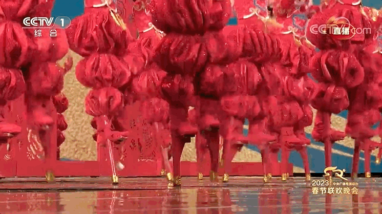 全網(wǎng)刷屏！兔年春晚這10個(gè)瞬間，絕美！