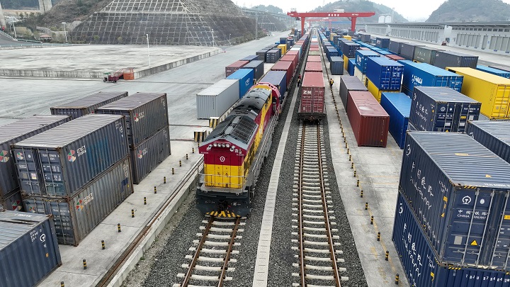 奮進(jìn)的春天｜借水陸空鐵全面出山，乘開局之勢(shì)開放大干