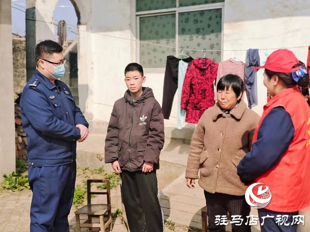 雷鋒精神在他們心上架起愛(ài)的橋梁