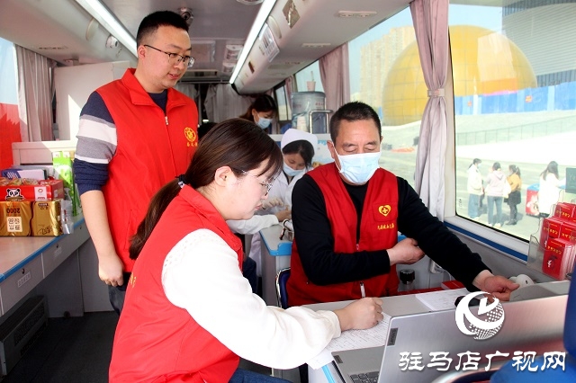 義賣、獻(xiàn)血、公益...駐馬店學(xué)雷鋒主題實(shí)踐活動(dòng)啟動(dòng)