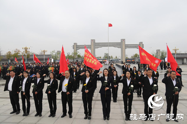 駐馬店市錦程公司組織參觀楊靖宇革命紀念館