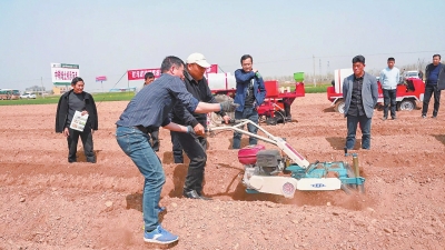 泌陽(yáng)縣煙農(nóng)有了新裝備