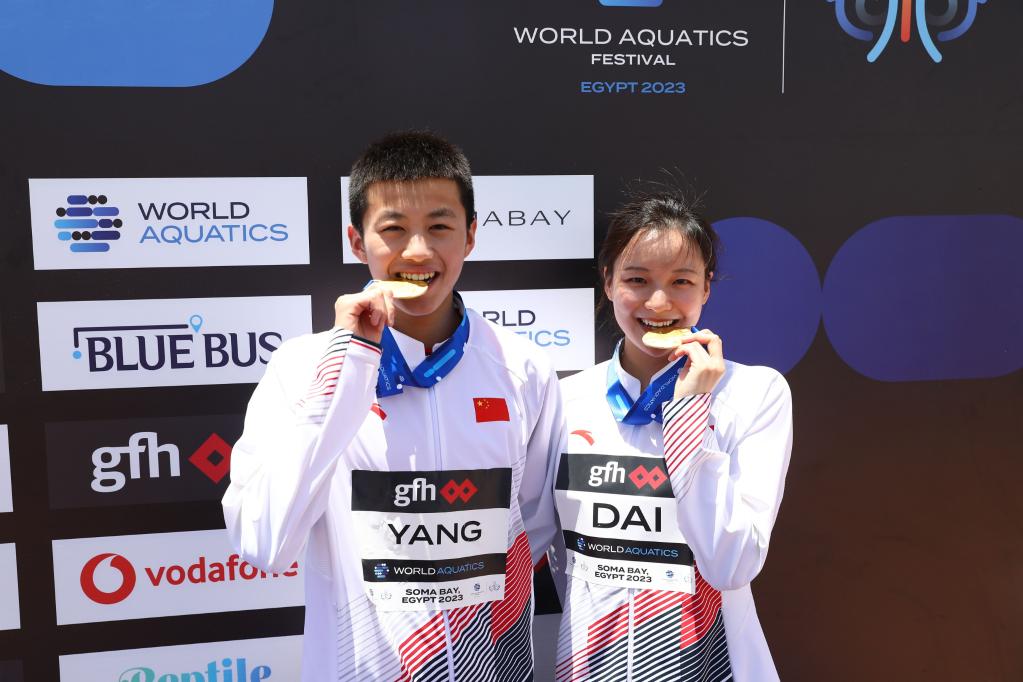 花樣游泳世界杯埃及站：楊順誠(chéng)、戴詩(shī)意分獲男、女單人自由自選金牌