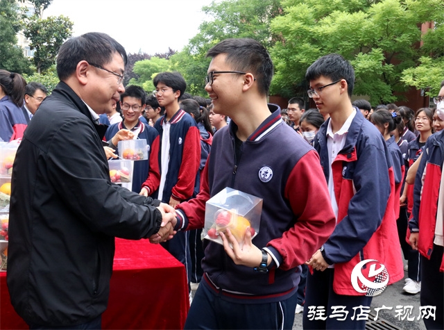  &ldquo;荔&rdquo;爭上游，不負(fù)&ldquo;粽&rdquo;望，@駐馬店高中，高考加油！