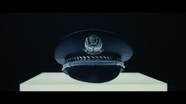 一條特殊的戰(zhàn)線，在這面旗下戰(zhàn)斗了百余年