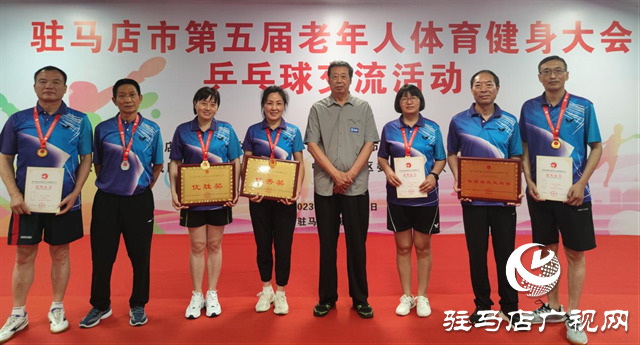 泌陽(yáng)：獎(jiǎng)牌閃爍 載譽(yù)歸來(lái)