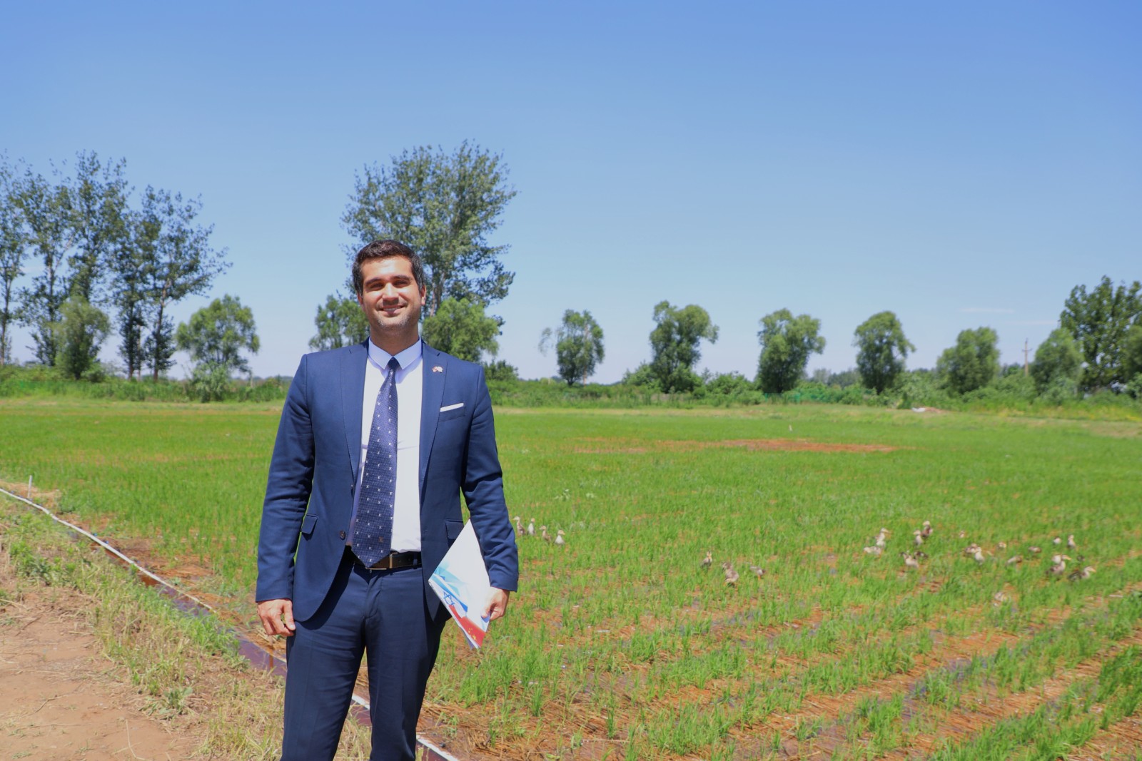 從&ldquo;漫灌&rdquo;到&ldquo;滴灌&rdquo; 豫以牽手讓農(nóng)業(yè)更具&ldquo;科技范兒&rdquo;