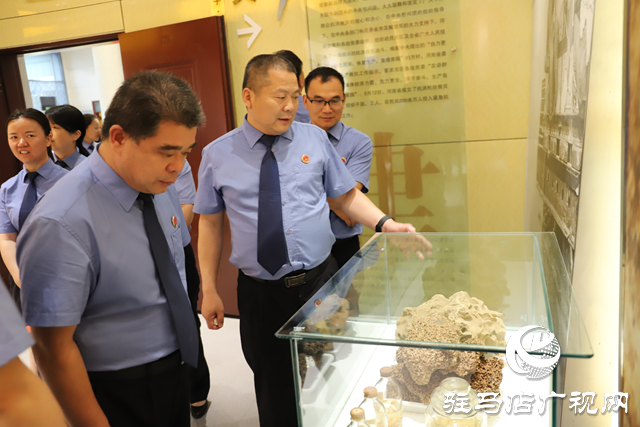 市檢察院和市紀委監(jiān)委派駐第31紀檢監(jiān)察組聯合開展警示教育活動