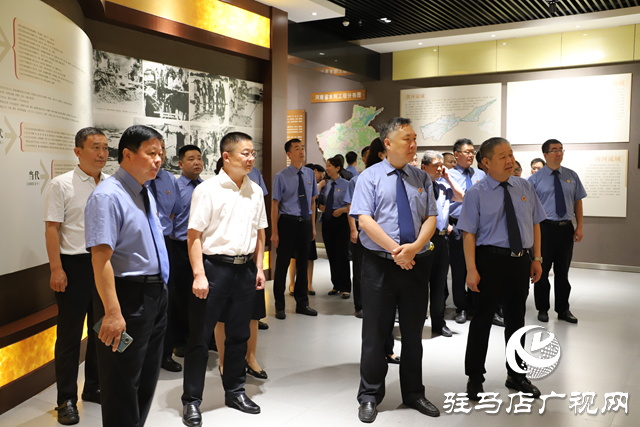 市檢察院和市紀委監(jiān)委派駐第31紀檢監(jiān)察組聯合開展警示教育活動