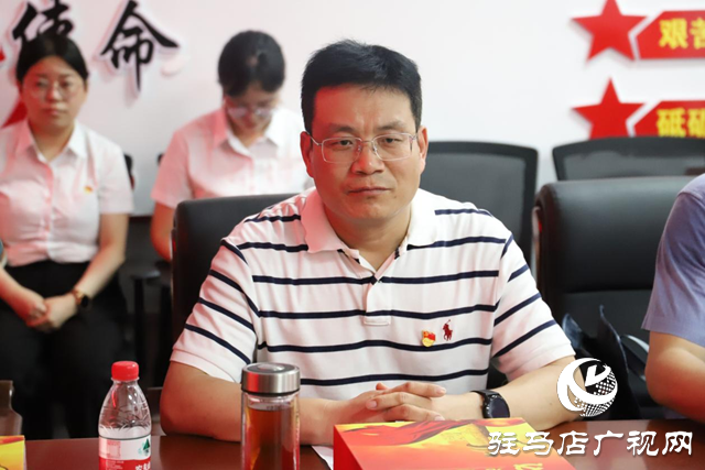 大力弘揚艱苦奮斗精神 引領政治工作強能力轉作風 ——駐馬店廣播電視臺與市檢察院開展支部聯(lián)學聯(lián)建主題黨日活動