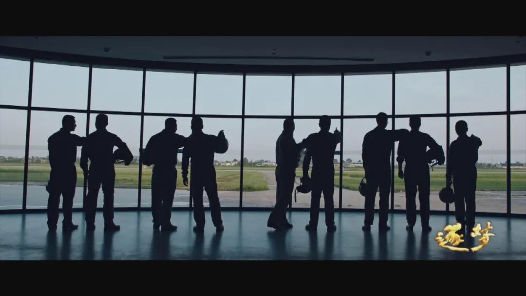 逐夢｜在試飛部隊，英烈和英模，一墻之隔、一念之間……